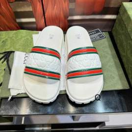 Picture of Gucci Slippers _SKUGuccisz35-47BS06101802